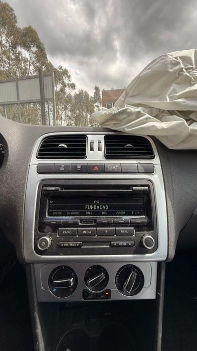 Para peças VOLKSWAGEN Polo (6R, 6C)