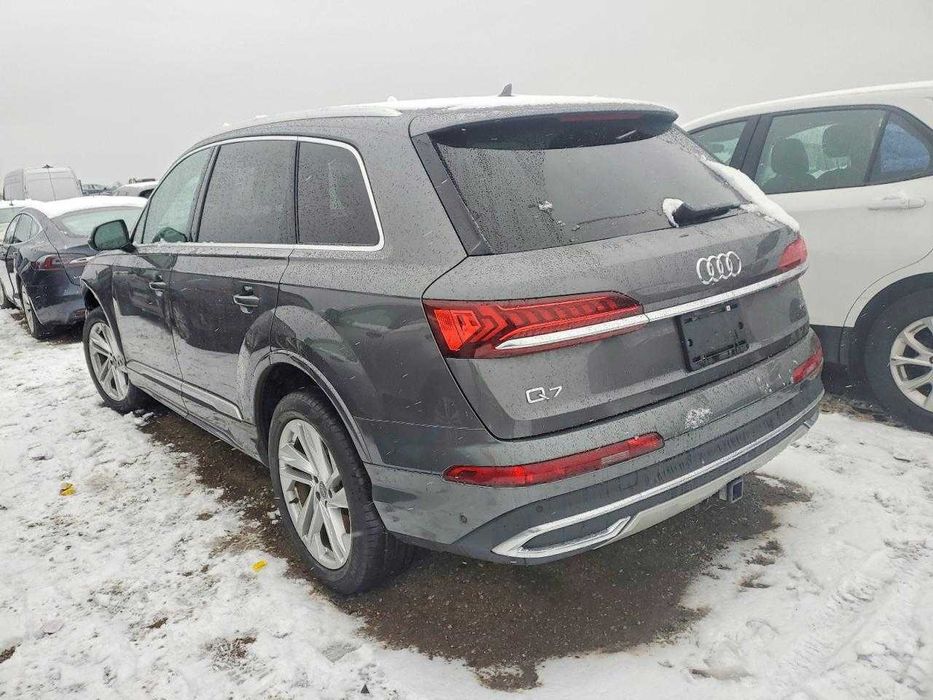 2020 Audi Q7 Premium Plus