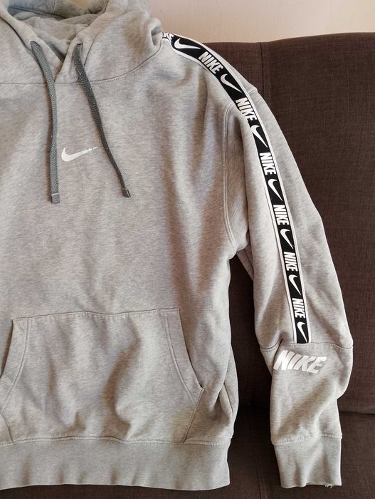 NIKE. Bluza z kapturem.