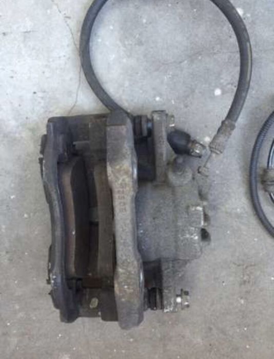 Суппорт Peugeot 207