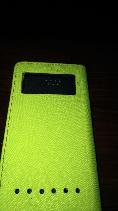 Продам чехол на телефон и другое