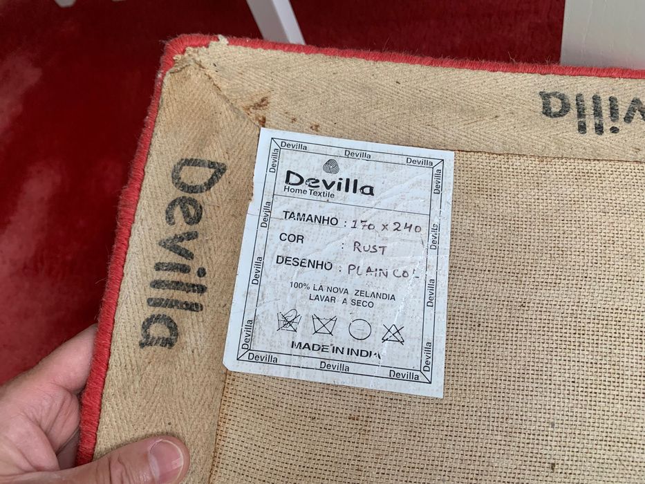 Carpete pêlo DEVILLA 2.40M por 1.70M