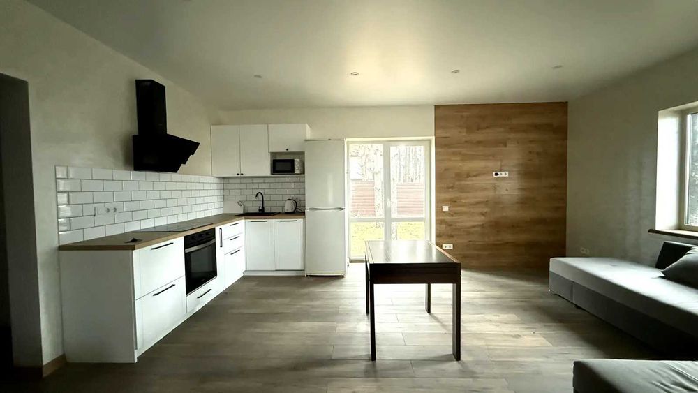 Проців, дамба . Бориспільський район . Продаж будинку в лісі