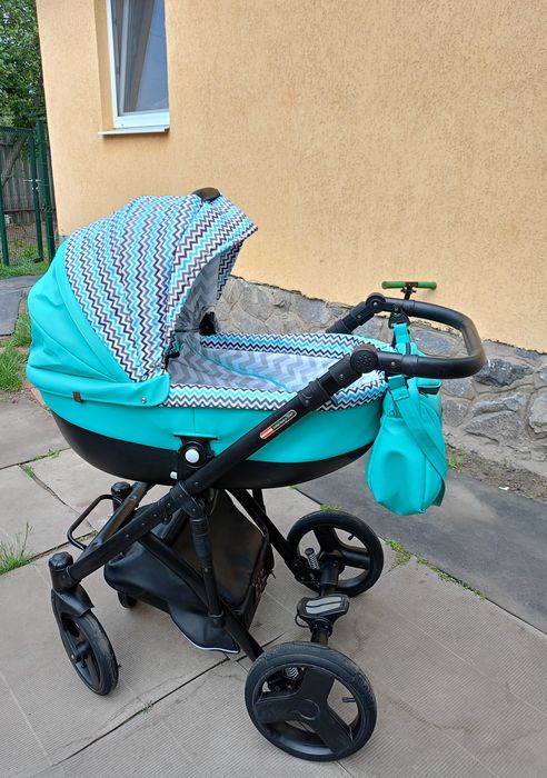 Продам терміново Коляску 2 в 1 б/в