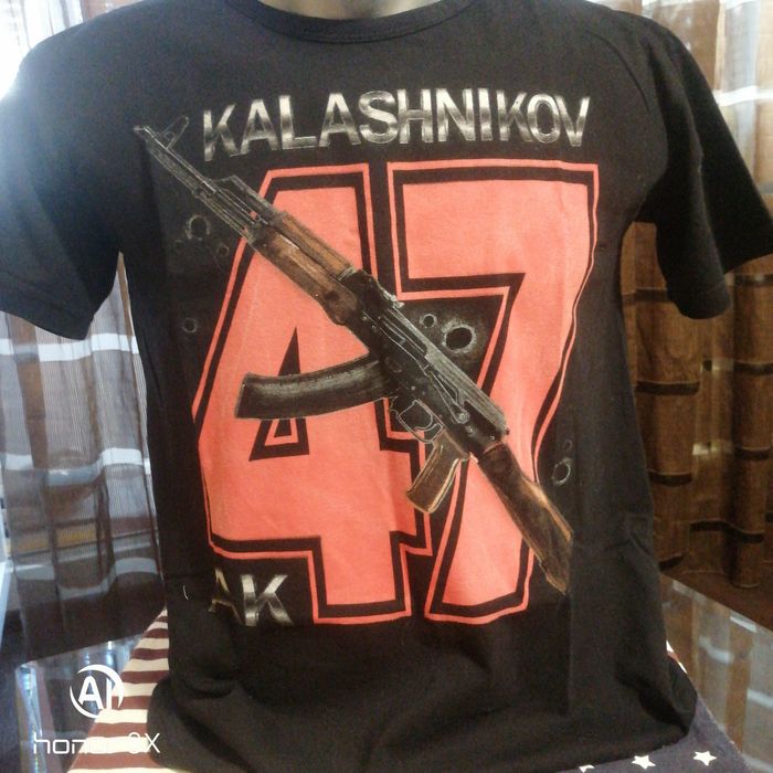 Футболки  M&s, Marvel.