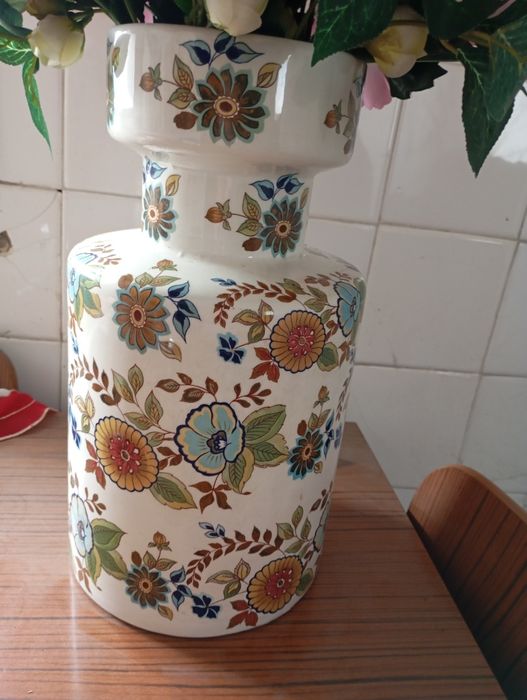 Jarras de cerâmica vintage