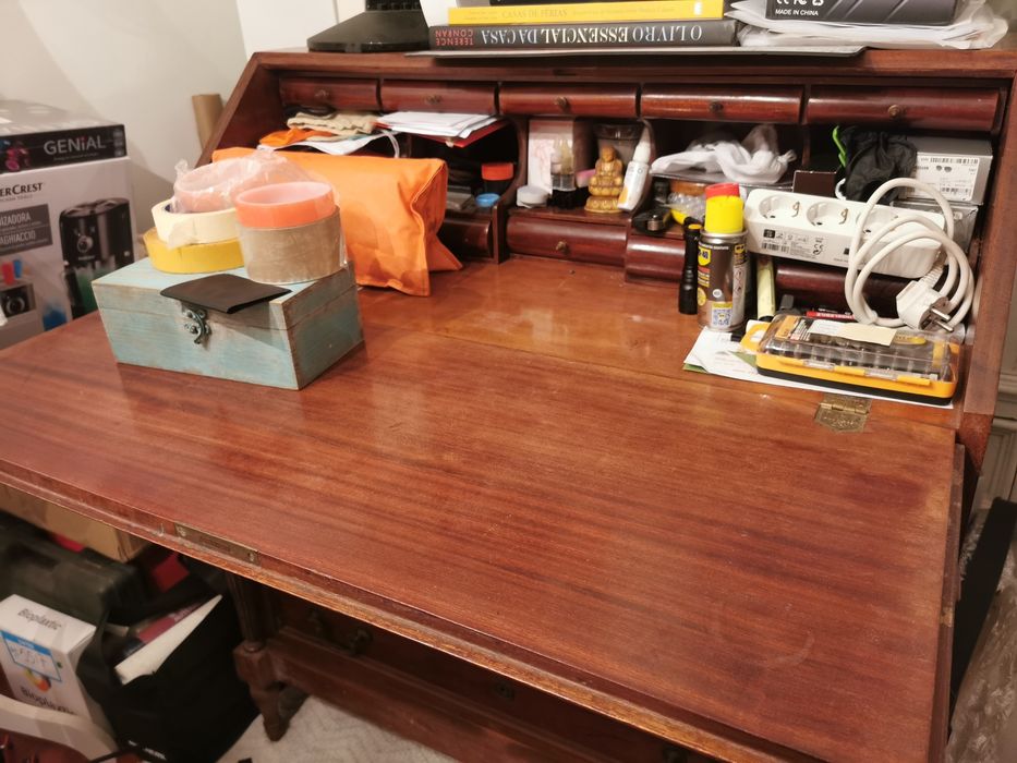 Secretaria escrivaninha vintage para desocupar