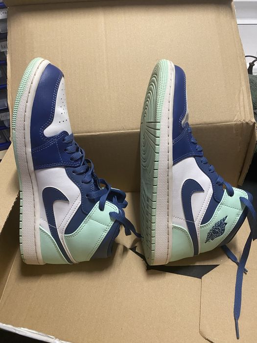 Nike Air Jordan Blue Mint