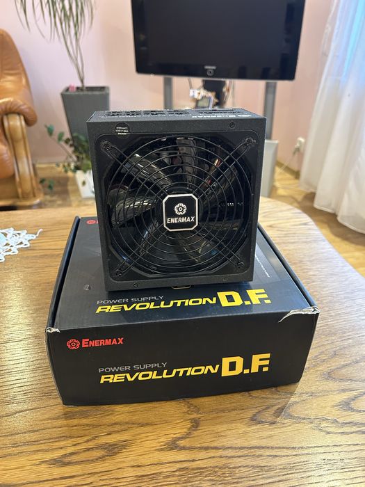 Zasilacz Enermax ERF850EWT 850W Gold D.F. Revolution