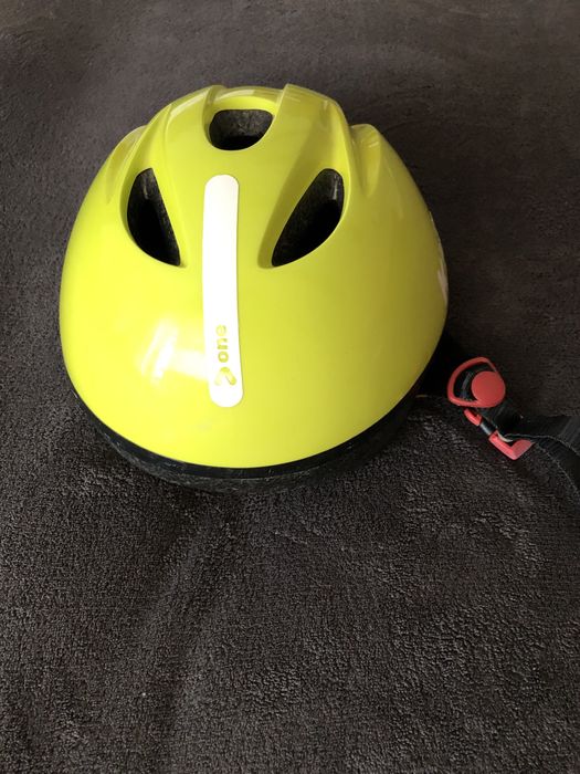 Kask Decathlon, B’TWIN 52-56 cm. + okulary do pływania SPEEDO