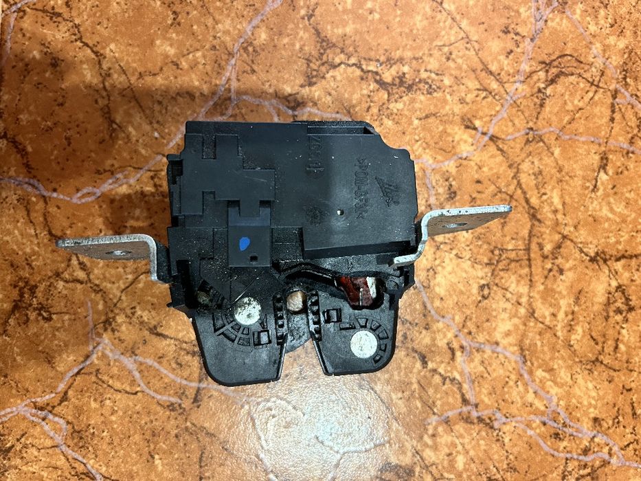 Замок на Mercedes b170 (2005-2009)