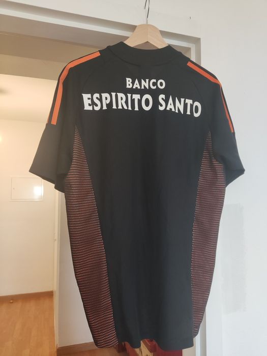 Vendo camisolas Adidas oficiais do Benfica