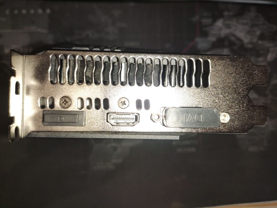 Placa Gráfica ASUS TUF Gaming GTX 1650 4GB - Impecável