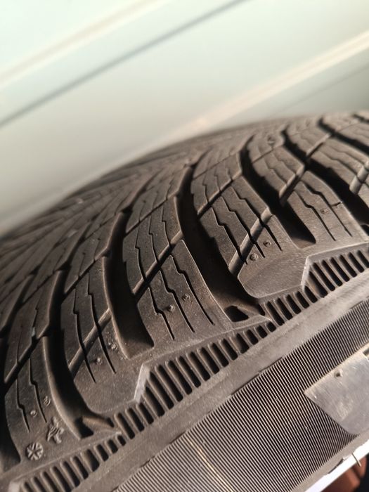 Sprzedam opony Michelin Pilot Alpine 19x50x235