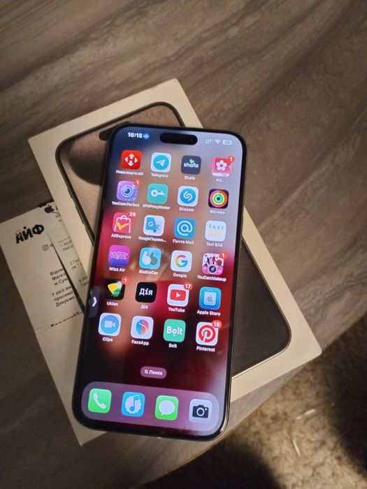 Продам Айфон 15 про макс