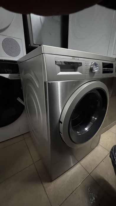 Máquina de Lavar Roupa Bosch Serie 6 WUU28T6KES Motor EcoSilence, Carga Frontal de 9 Kg e 1400 rpm - Silver Inox