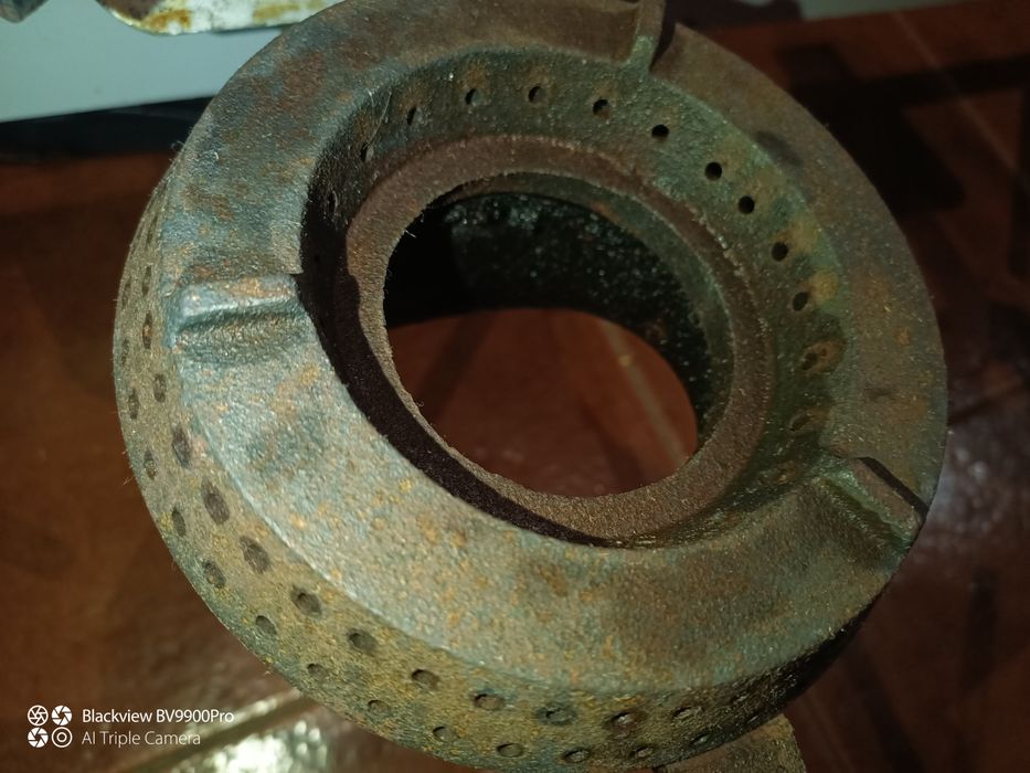 Fogão grande industrial com queimadores de alto rendimento