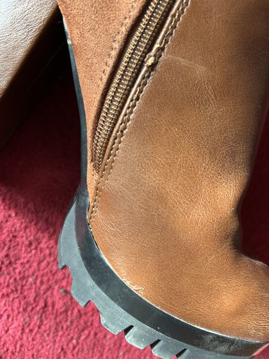 Buty botki na koturnie r. 40