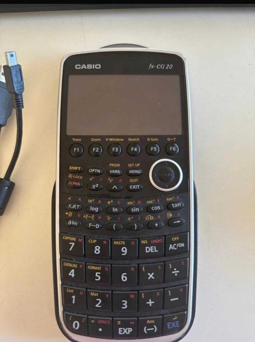 Calculadora gráfica Casio fx-CG20 + capa + cabos