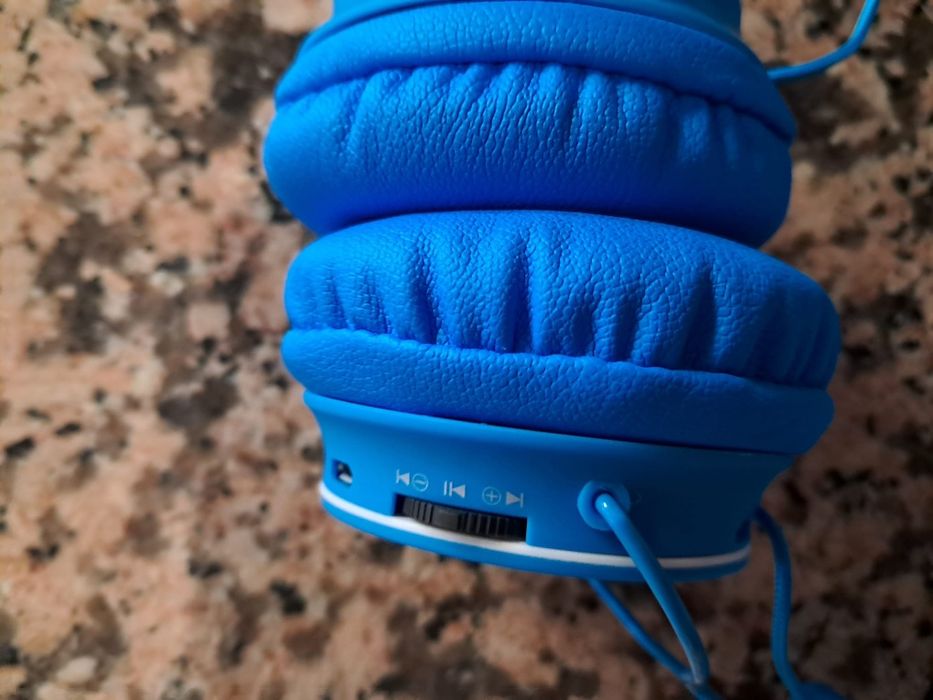 Fones bluetooth para criança