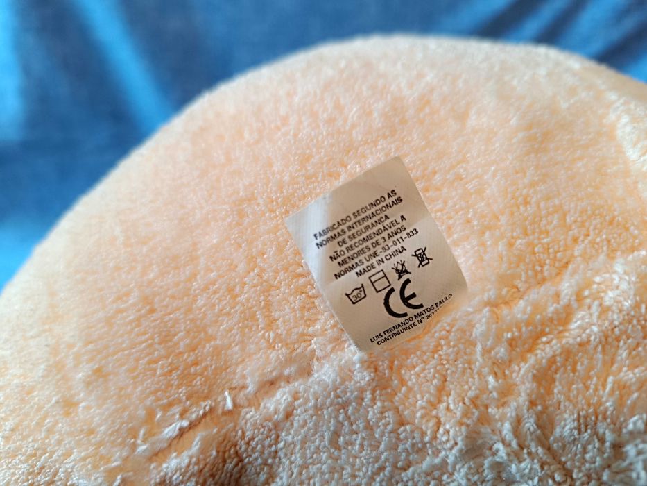 Urso de Peluche "Love" (Distribuição Luís Paulo) – Como Novo