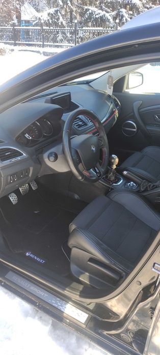 Renault Megane GT BOSE