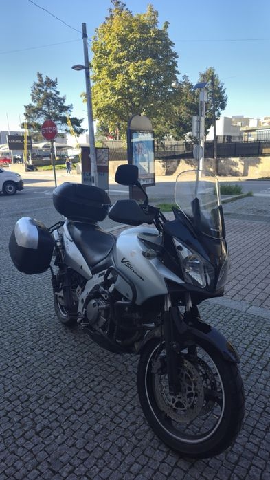 Suzuki V-Strom DL650 2004