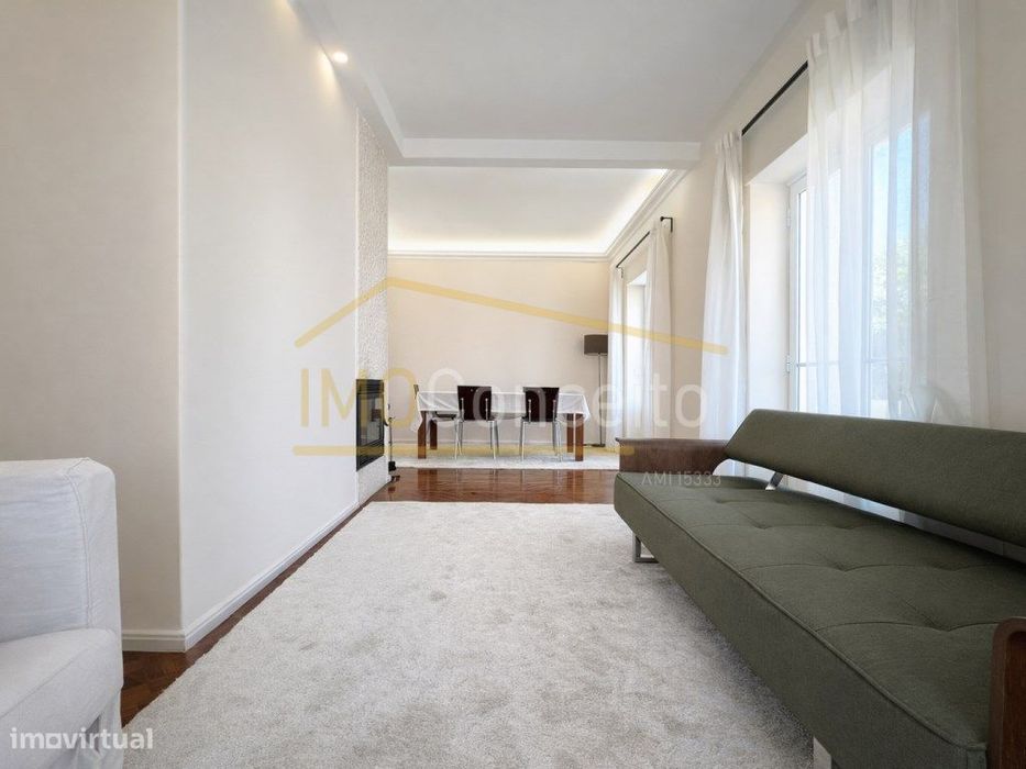 T2 in the Heart of Tomar | L-Shaped Balconies | Excellent Solar Exposure