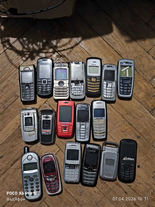 Кнопочні телефони неробочі 50 шт