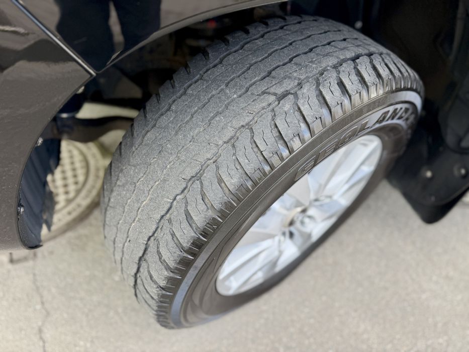 Toyota Land Cruiser 200 4.6 AT 2019 Official