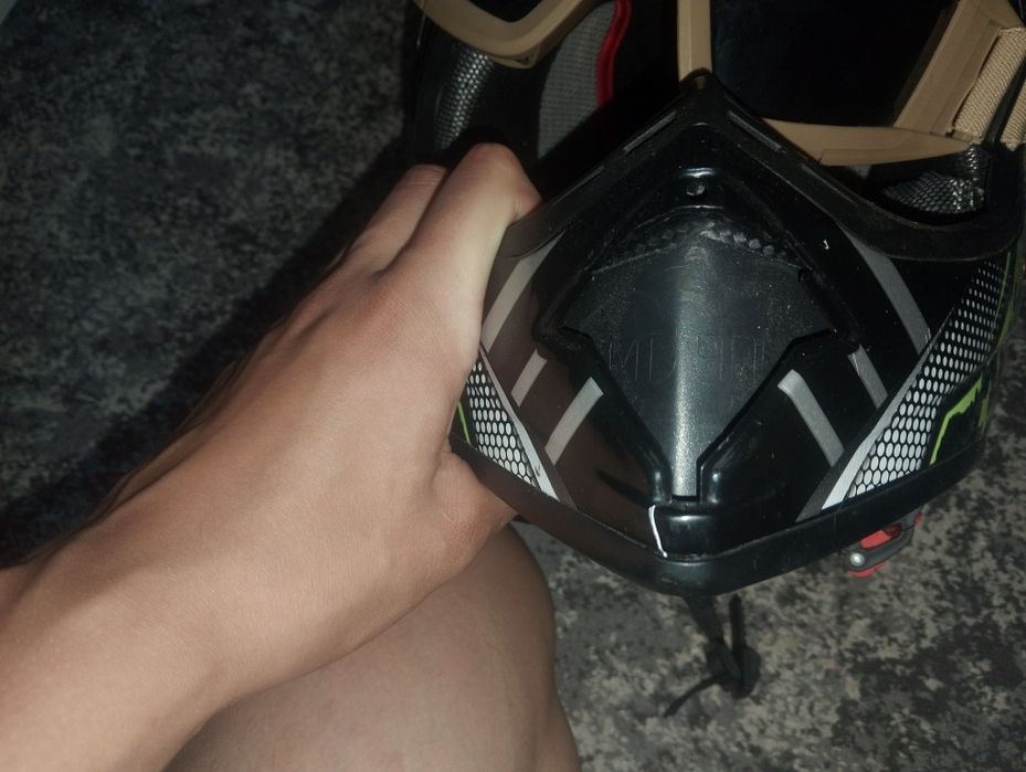 Шлем эндуро для мото