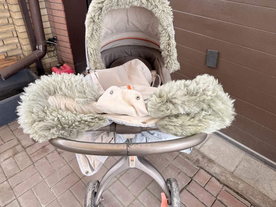 Коляска Stokke explory v5