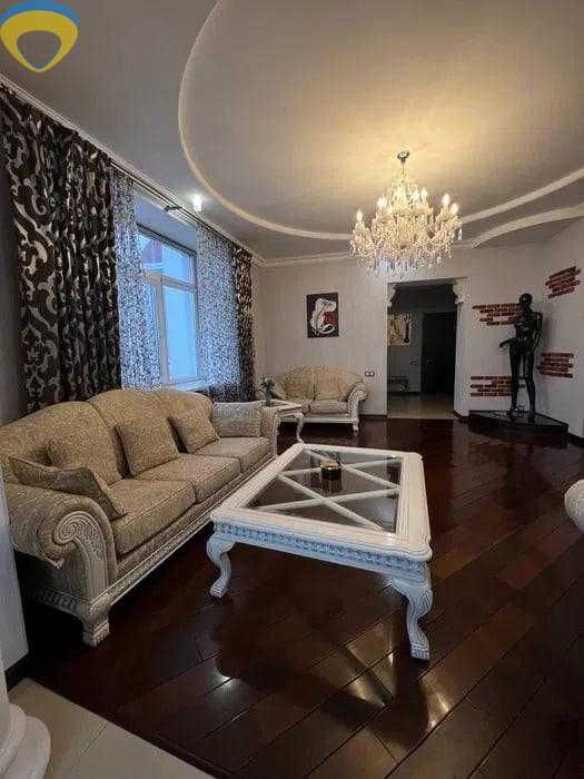 Продаж 3к квартира в ЖК «Підкова» | Тераса 40 м² | Авторський ремонт