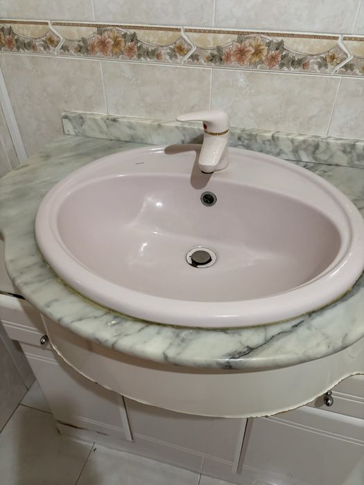 Vendo loiça de casa de banho