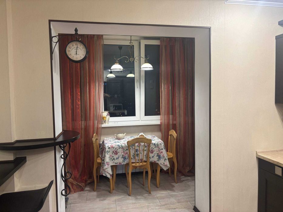 Довготривала оренда 3к квартири на просп. Петра Григоренка