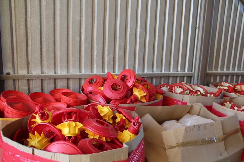 Karmidło dla drobi Codaf-12 200szt