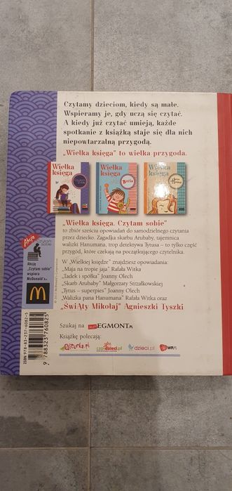 Wielka księga czytam sobie