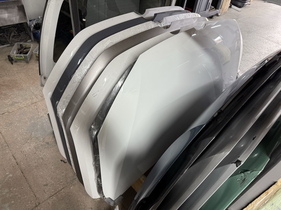 Капот Volkswagen Caddy Touran 2004-2025рр автозапчастини розборка