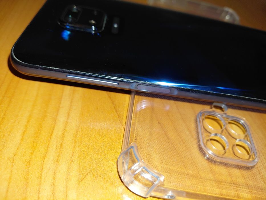 Продам б/у Xiaomi Redmi Note 9 Pro