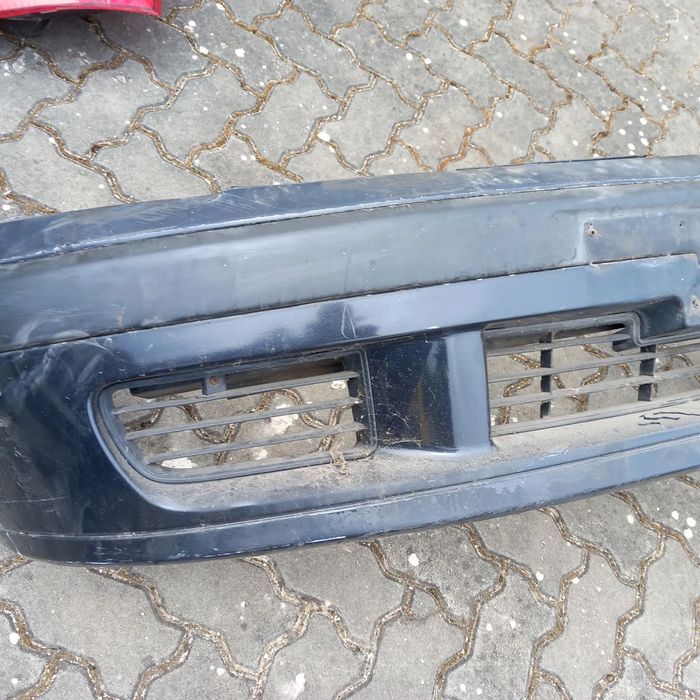 Para choques frente mitsubishi carisma ano 2002
