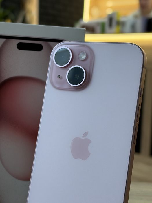 iPhone 15 128 GB Pink