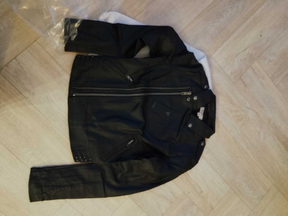 Kurtka guess nowa z wadami