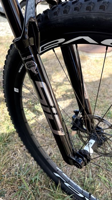 Specialized Epic Expert + RockShox SID SL Ultimate Brain (suspensão nova com garantia)