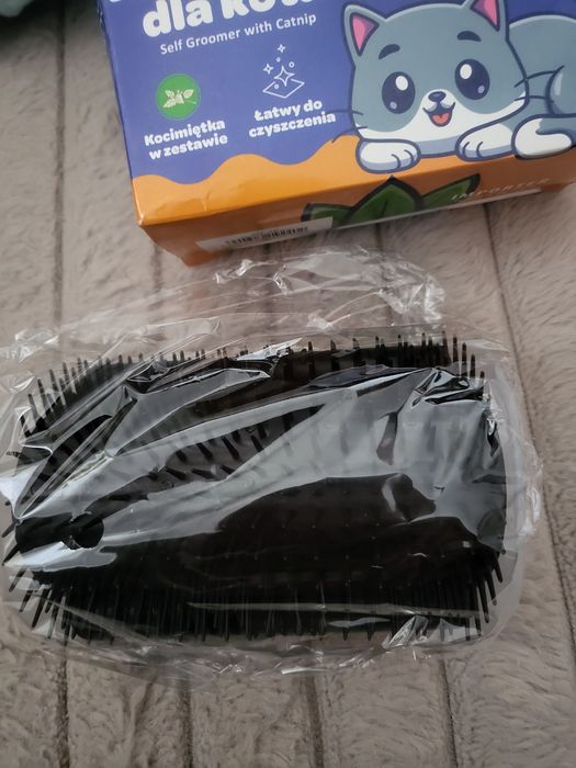 Szczotka narożna dla kota