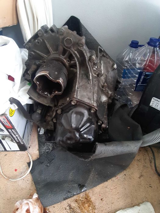 Toyota motor e caixa 5velocidades completa