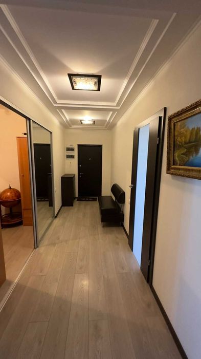 2 комн. квартира 94 м. Дом Усадьба Разумовского