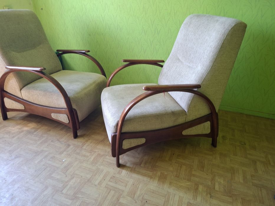 Fotele drewniane tapicerowane – 2 szt. – dobry stan, styl retro