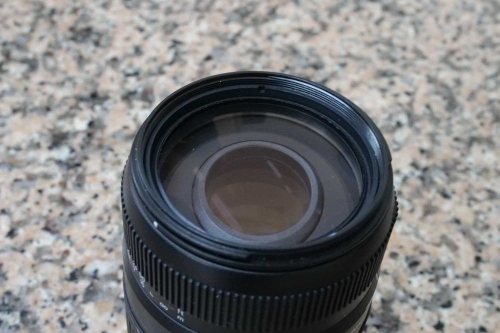 Tamron 70-300mm f/4-5.6 Di LD Macro 1:2 (A17E) p/ Canon EF