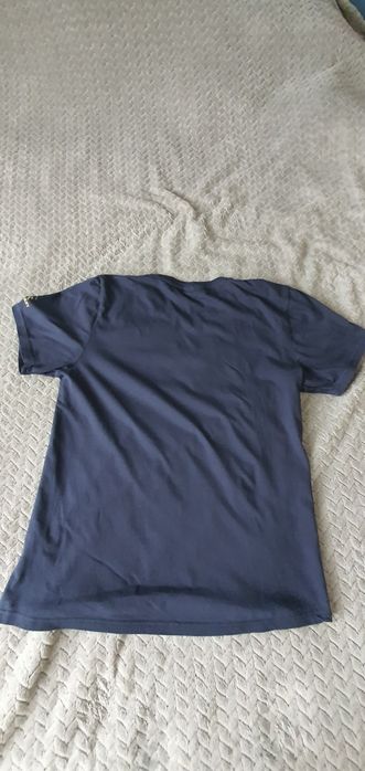 T-shirt burberry granatowy