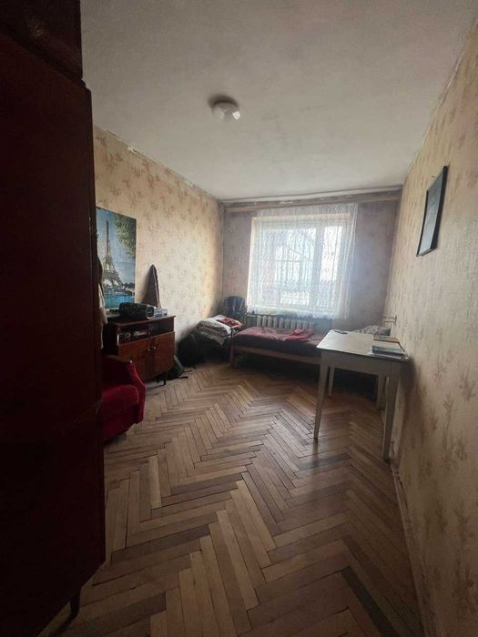 Продається 4-кімнатна квартира в Дублянах, вул. Шевченка